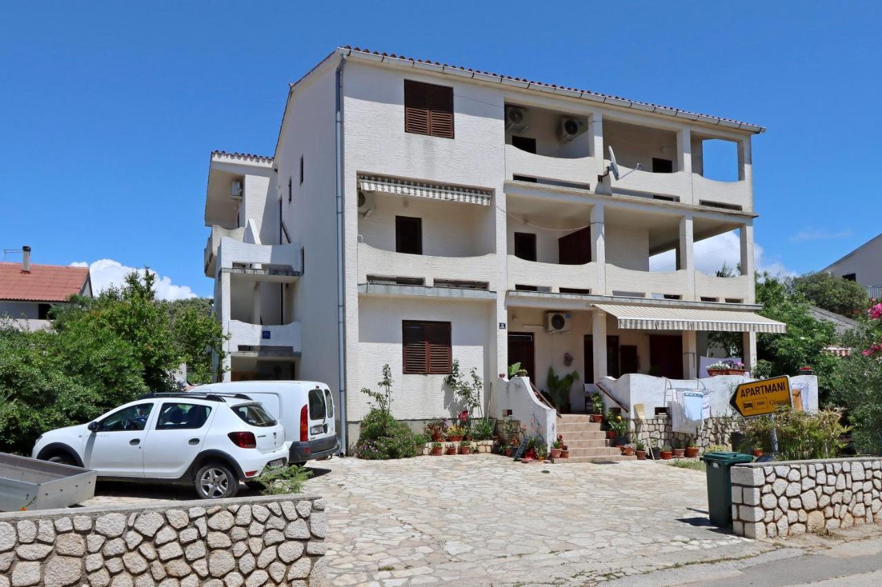 Apartments By The Sea Mandre, Pag - 3084 Kolan Eksteriør billede