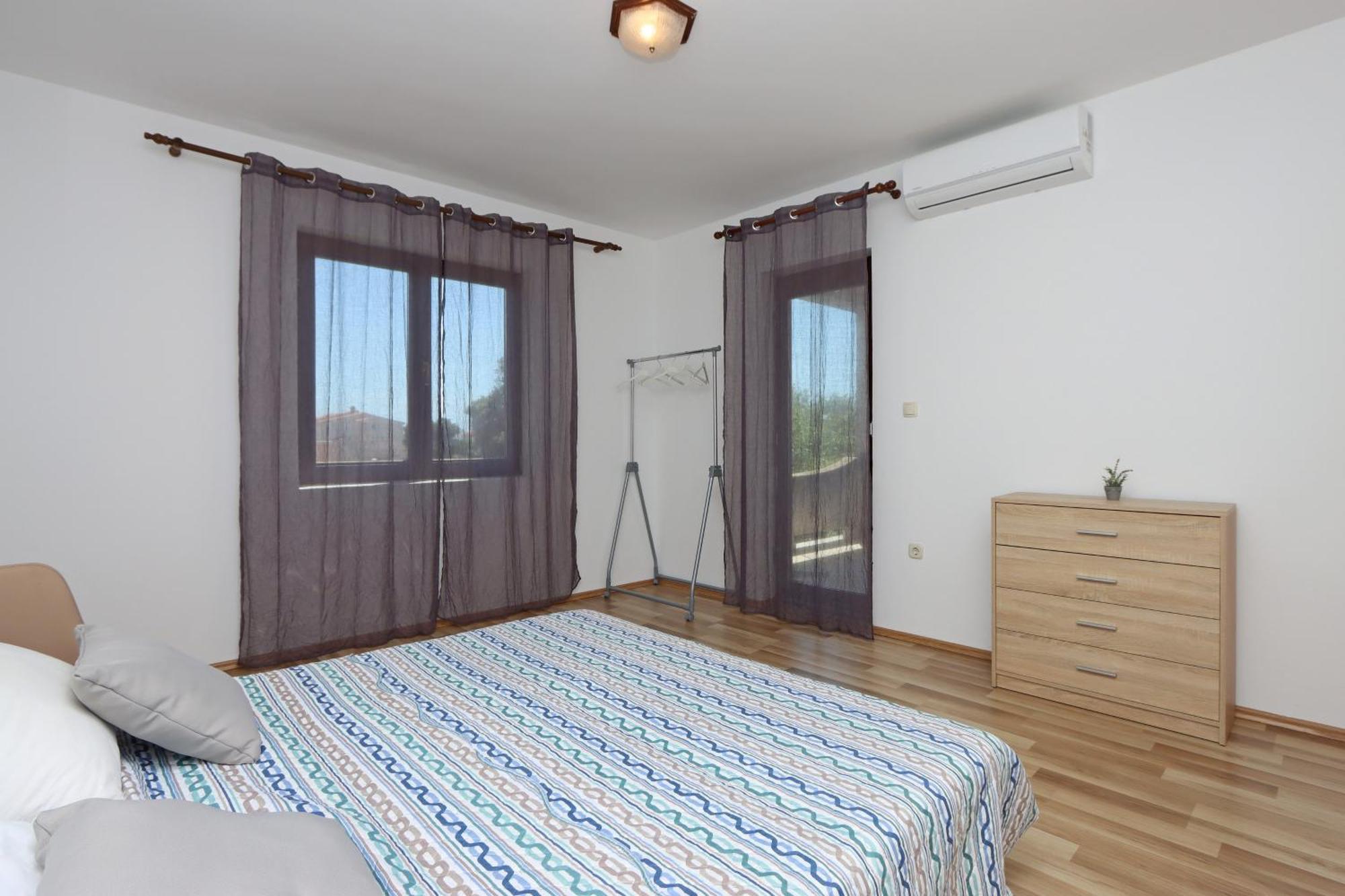 Apartments By The Sea Mandre, Pag - 3084 Kolan Værelse billede